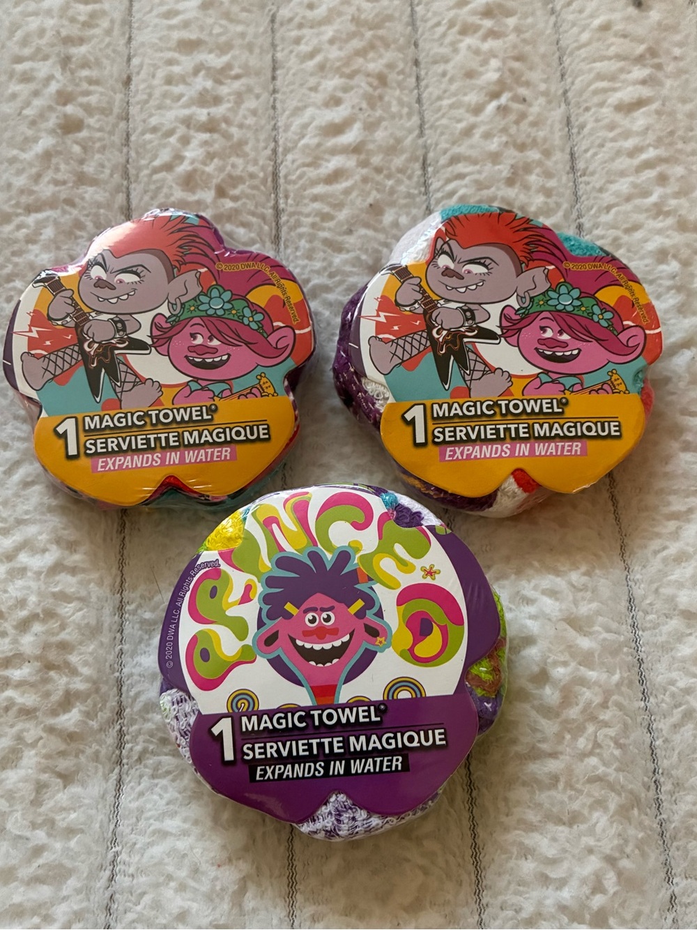 3 Trolls World Tour Magic Towels